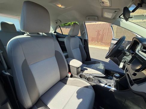 Used 2017 Toyota Corolla LE FWD image 26