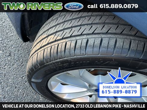 Used 2019 Ford Fusion SE image 15