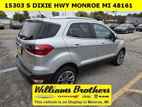 Used 2022 Ford EcoSport Titanium w/ Interior Protection Package image 3