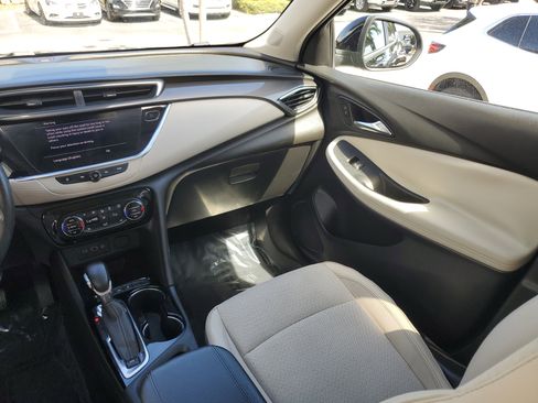 Used 2020 Buick Encore GX Select image 15