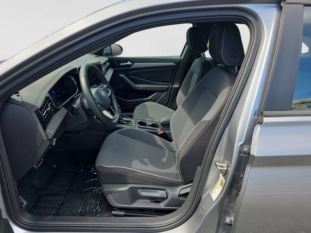 Used 2026 Volkswagen Jetta Sport FWD image 11