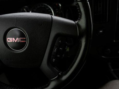 Used 2022 GMC Savana 2500 w/ Driver Convenience Package RWD image 22