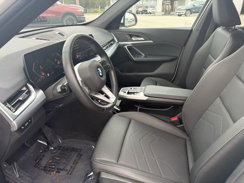 Used 2023 BMW X1 xDrive28i w/ Convenience Package AWD/4WD image 19