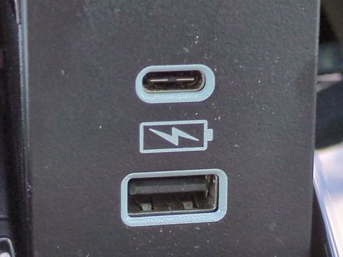 Used 2022 Acura MDX SH-AWD image 23