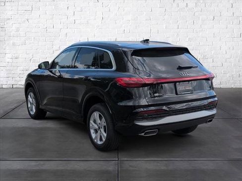 New 2025 Audi Q5 2.0T Premium image 3