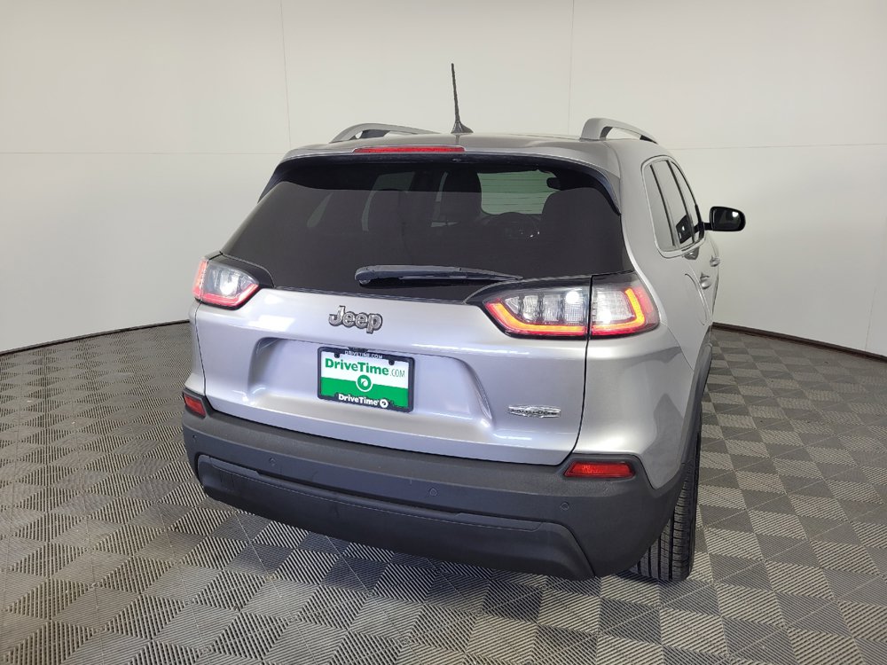 Used 2021 Jeep Cherokee Latitude Plus FWD image 7