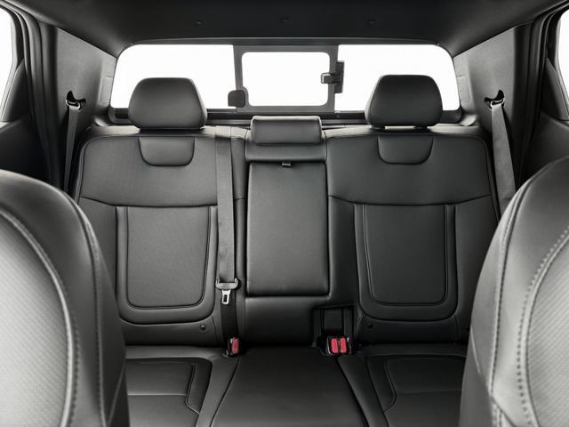 New 2025 Hyundai Santa Cruz SEL FWD image 16