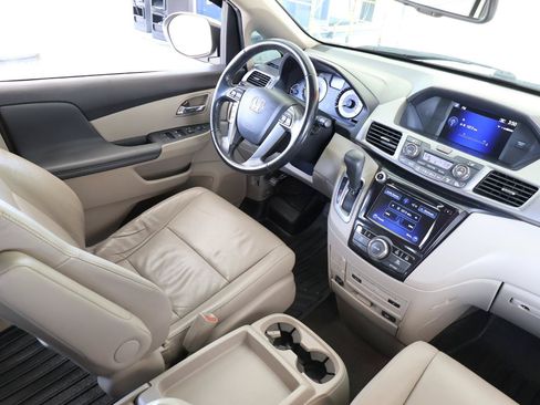 Used 2015 Honda Odyssey EX-L image 15