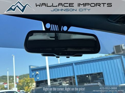 Used 2017 Jeep Wrangler Sport w/ Quick Order Package 24S AWD/4WD image 16