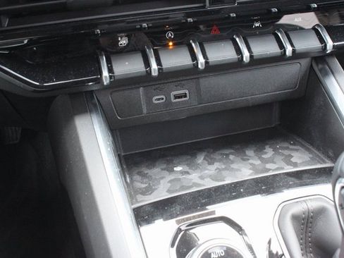 New 2026 GMC Canyon Elevation w/ Convenience Package image 53