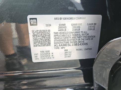 Certified 2025 Buick Encore GX Sport Touring w/ Comfort Package AWD/4WD image 41