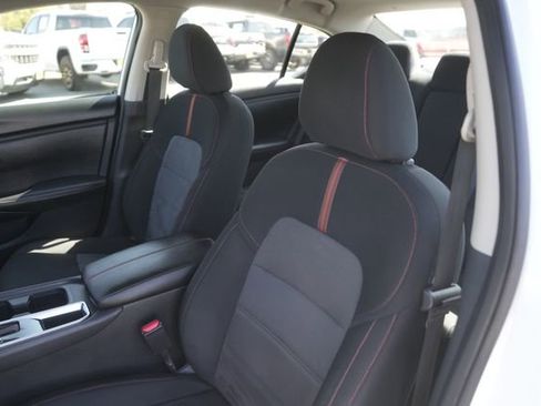 Used 2024 Nissan Sentra SR image 10