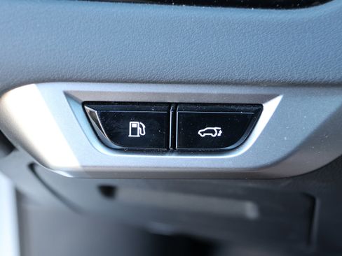 Used 2025 Lexus RX 350 Premium w/ Accessory Package (Z1) image 15