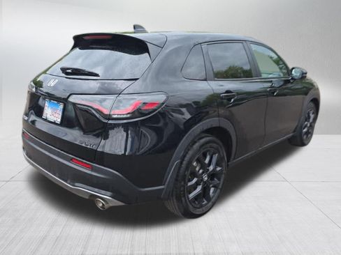 Used 2025 Honda HR-V Sport image 4