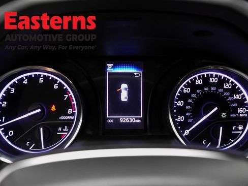 Used 2020 Toyota Camry LE FWD image 17