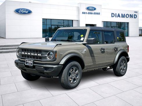 New 2026 Ford Bronco Big Bend AWD/4WD image 1