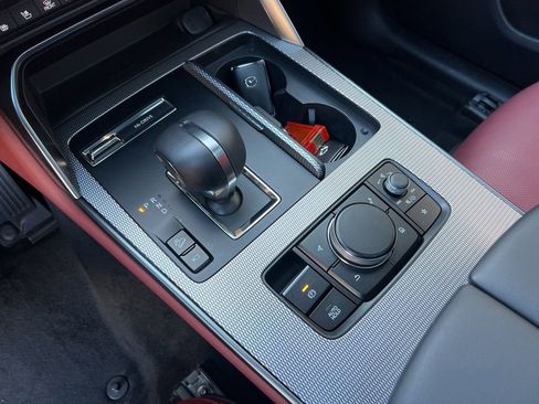 Used 2025 MAZDA CX-70 3.3 Turbo S w/ Premium Package image 18