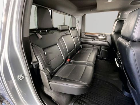 Used 2024 GMC Sierra 2500 Denali w/ Denali Reserve Package AWD/4WD image 25