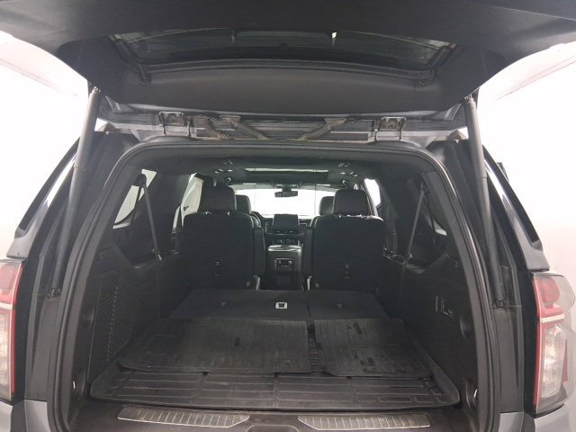 Used 2021 Chevrolet Suburban RST w/ Luxury Package AWD/4WD image 14