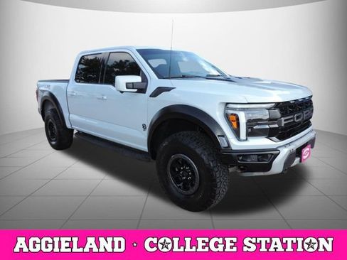 Used 2025 Ford F150 Raptor AWD/4WD image 3