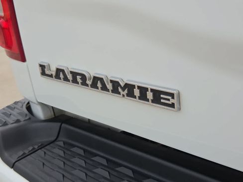 Used 2024 RAM 2500 Laramie w/ Safety Group AWD/4WD image 15