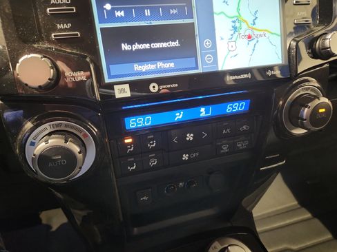 Used 2020 Toyota 4Runner Nightshade image 11