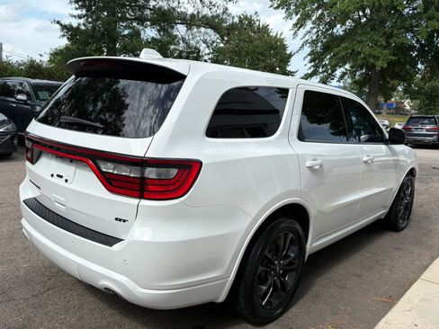 Used 2022 Dodge Durango GT RWD image 5