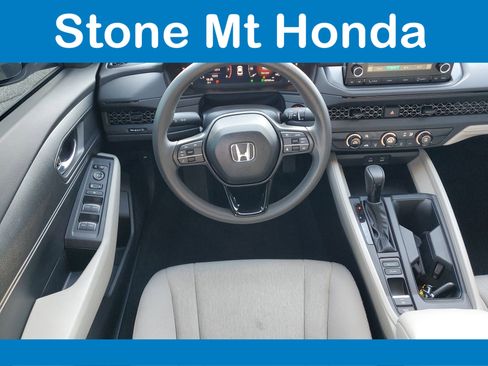 Used 2025 Honda Accord LX image 14