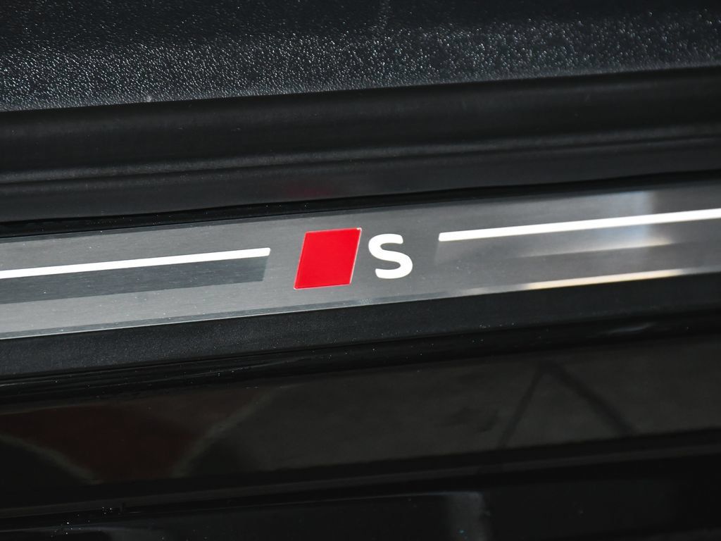 Used 2025 Audi S5 Premium Plus w/ Premium Plus Package AWD/4WD image 18