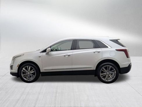 Certified 2024 Cadillac XT5 Premium Luxury w/ LPO, Floor Liner Package AWD/4WD image 8