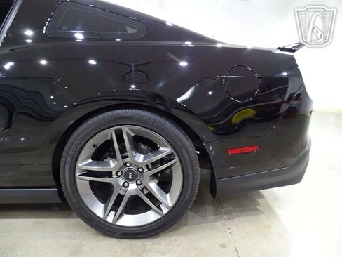 Used 2010 Ford Mustang Shelby GT500 image 28
