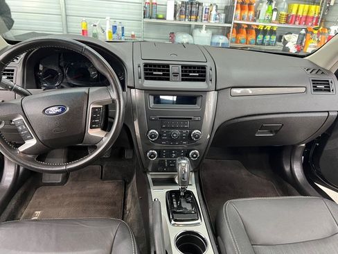 Used 2010 Ford Fusion Sport image 17