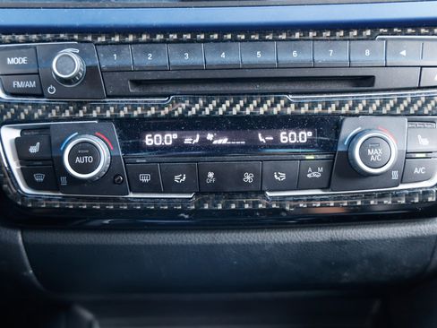 Used 2018 BMW 340i xDrive Sedan w/ Premium Package image 36