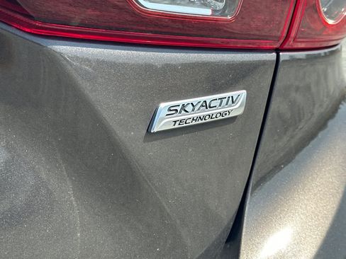 Used 2014 MAZDA MAZDA3 s Grand Touring w/ Technology Package FWD image 13