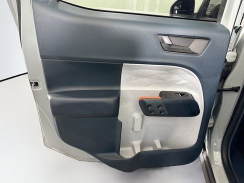 Used 2023 Ford Maverick XLT image 25