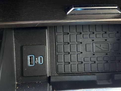 Used 2024 Ford Expedition Max Limited RWD image 22