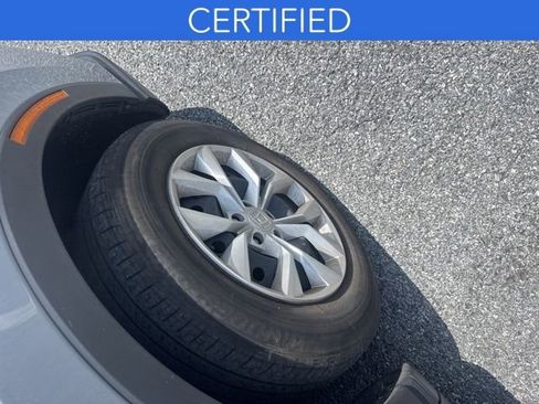 Used 2025 Honda CR-V LX image 18