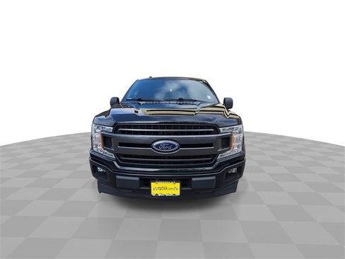 Used 2018 Ford F150 XLT w/ Equipment Group 302A Luxury image 3