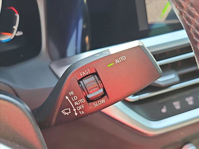 Used 2022 BMW M440i Coupe RWD image 13