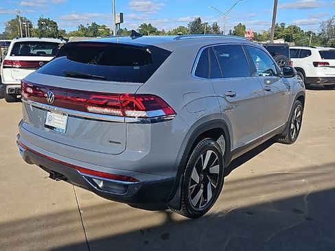 New 2026 Volkswagen Atlas Cross Sport SEL AWD/4WD image 5