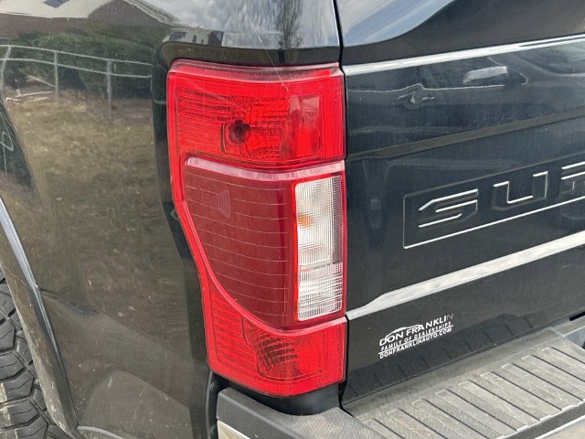 Used 2020 Ford F250 Lariat w/ Tremor Off-Road Package AWD/4WD image 9