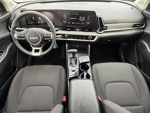 Used 2023 Kia Sportage LX FWD image 13