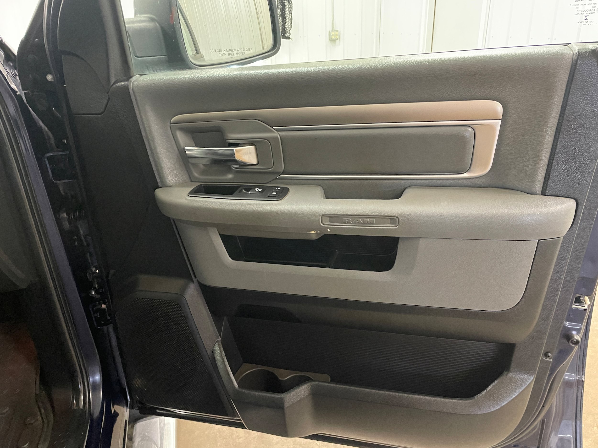 Used 2018 RAM 1500 Big Horn AWD/4WD image 29