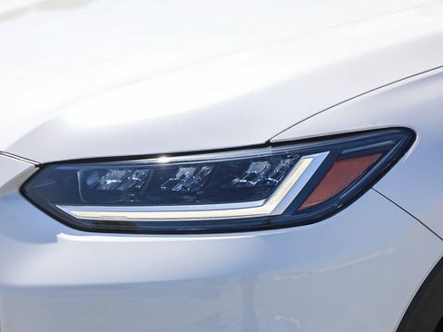 Used 2024 Honda HR-V LX image 8