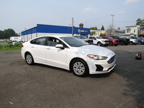Used 2019 Ford Fusion S FWD image 35