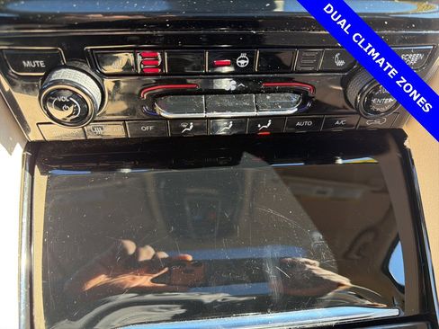 Certified 2022 Jeep Grand Cherokee Limited image 15