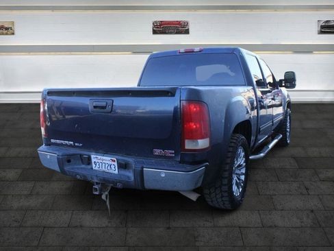 Used 2007 GMC Sierra 1500 SLT w/ SLE/SLT Trailering Package image 7