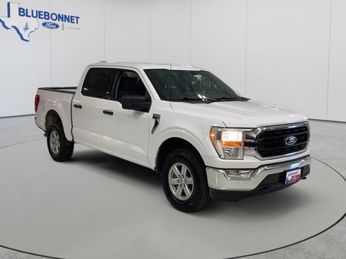 Used 2022 Ford F150 XLT w/ Equipment Group 301A Mid AWD/4WD image 3