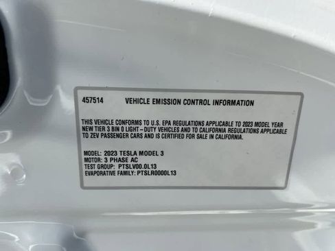 Used 2023 Tesla Model 3 Standard Range image 9