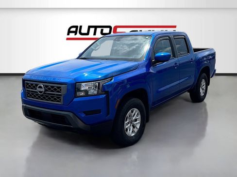 Used 2024 Nissan Frontier SV AWD/4WD image 3